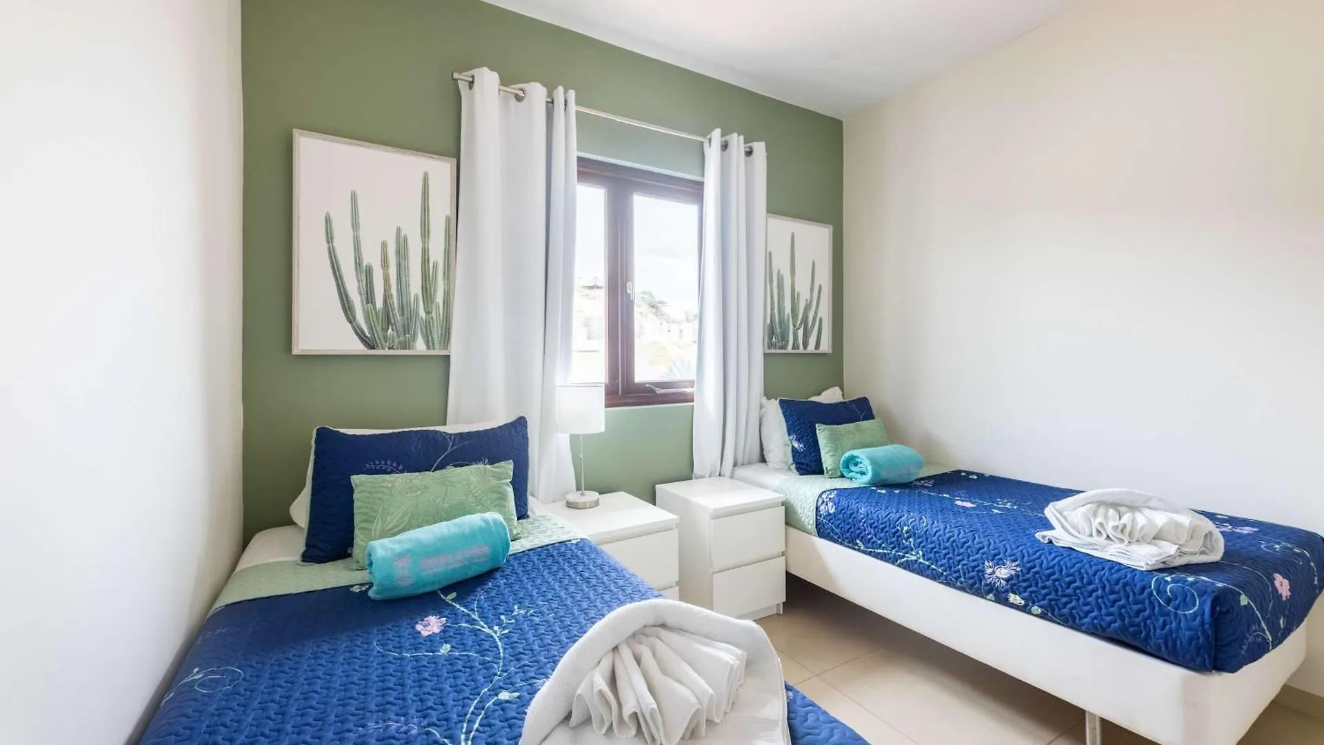 Sandcastles & Sunshine At Blue Bay Resort Dorp Dorp Sint Michiel 0*,